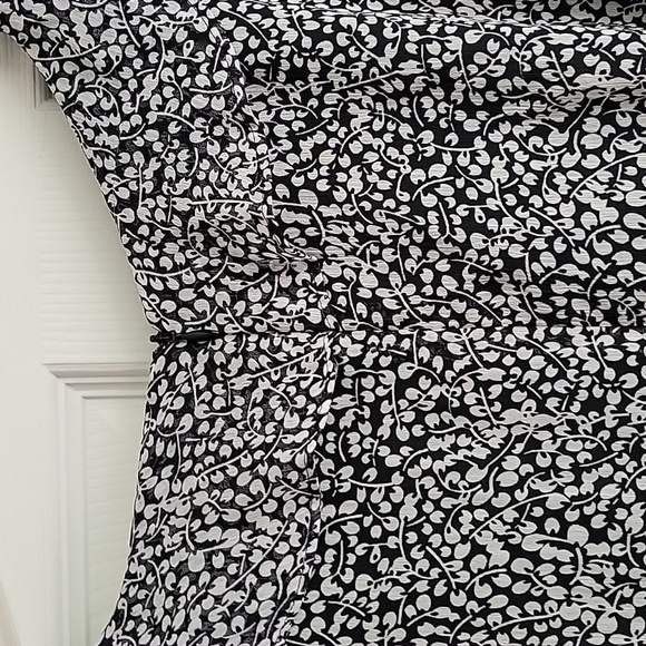 Danny & Nicole Women's Dress - Picture 11 of 14